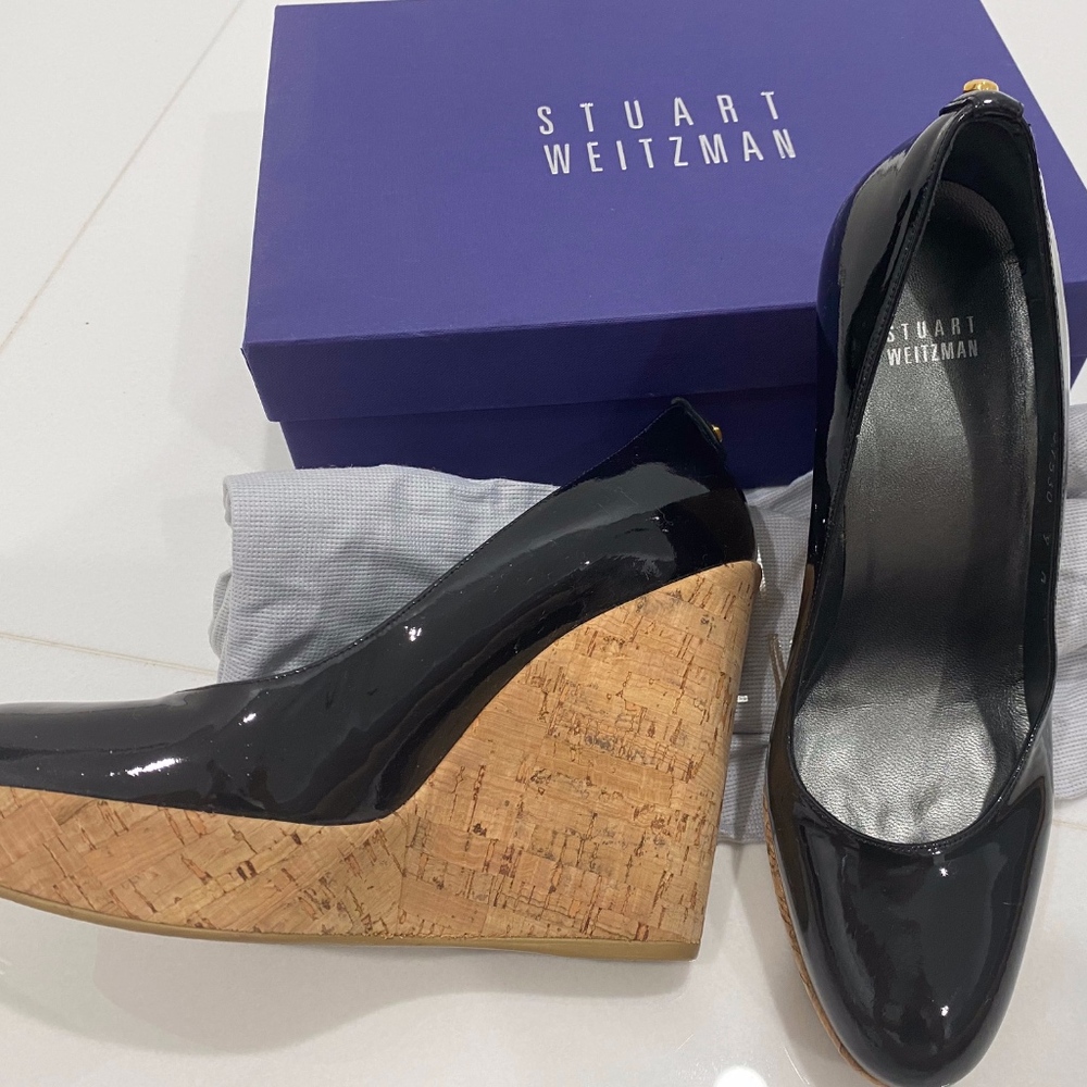 Brand New Stuart Weitzman Wedges